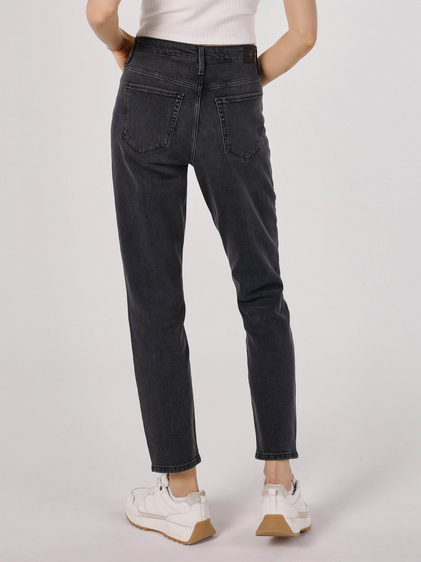 Джинсы мом Colin’s 891 Maya модель CL1064398DN08890 Фото