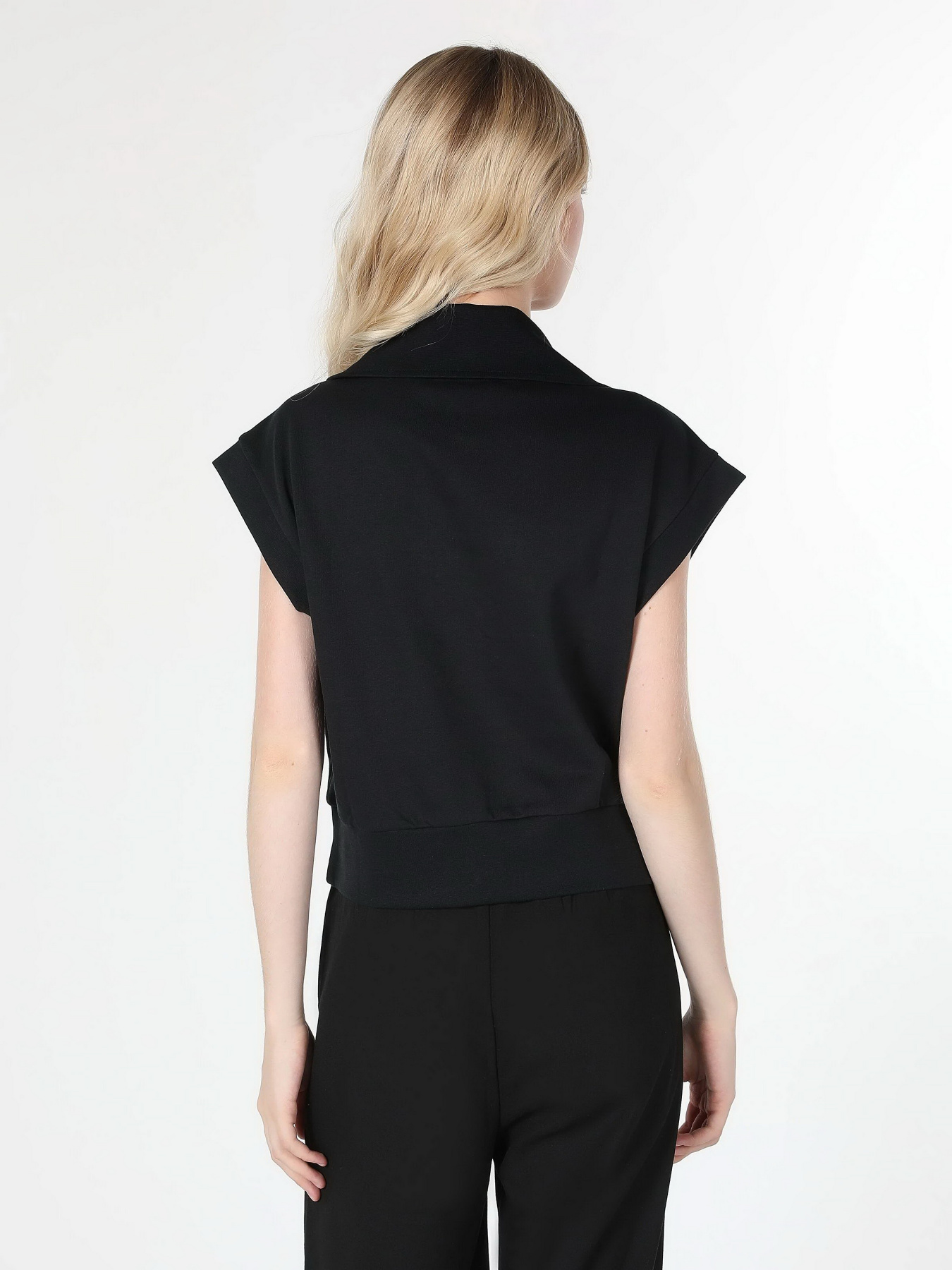 Світшот Colin’s модель CL1059789BLK Фото