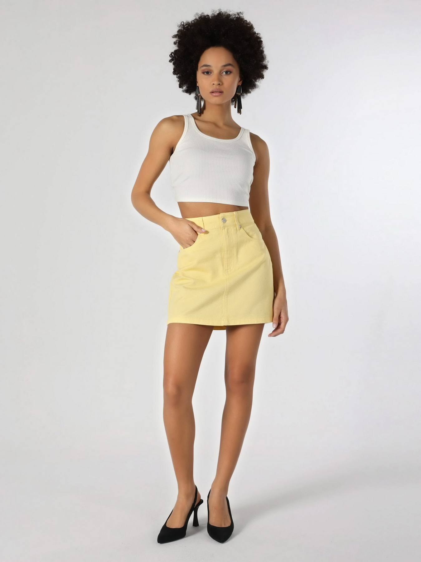 Юбка мини Colin’s модель CL1064073LYL Фото