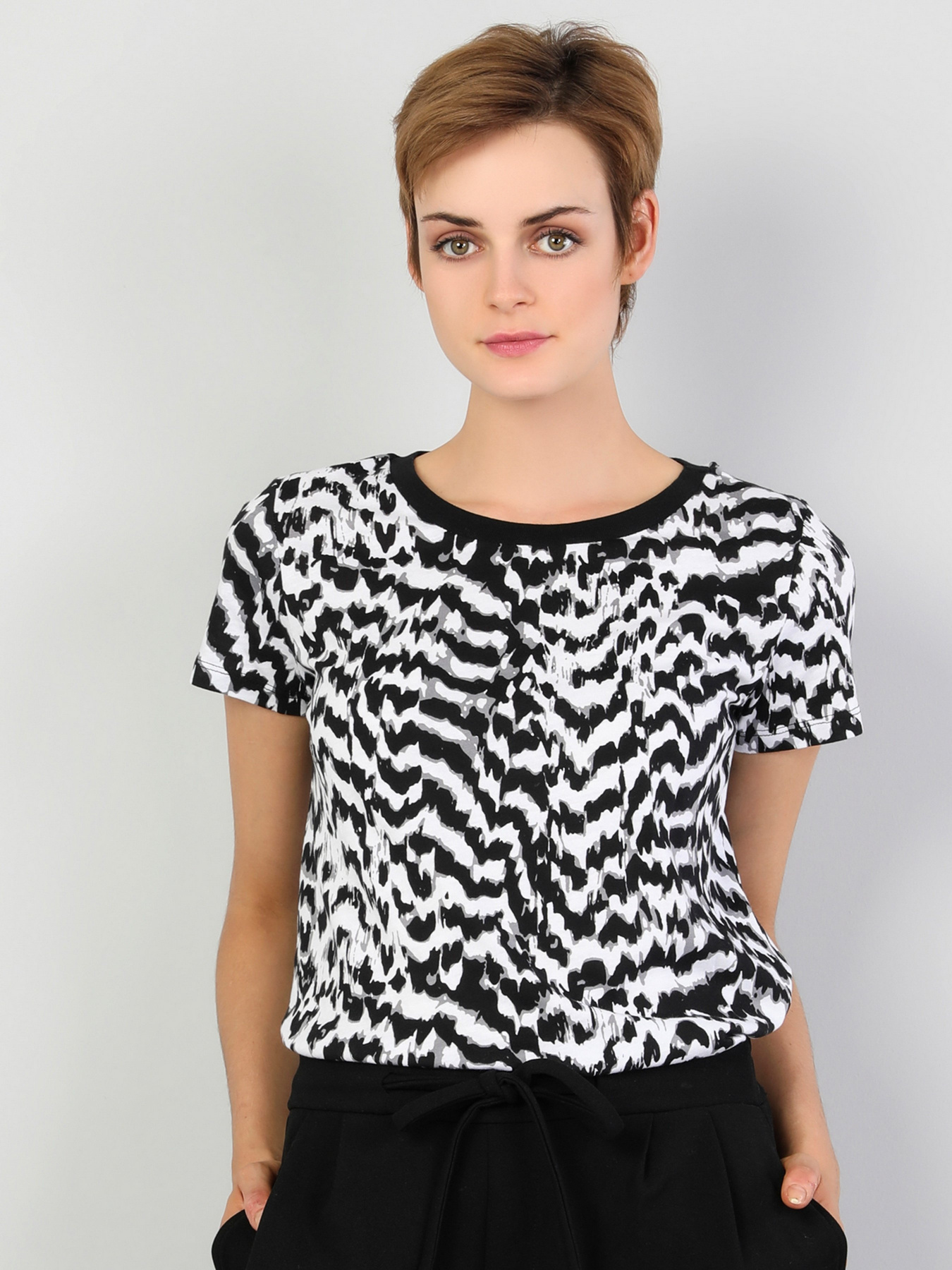 Футболки и поло Colin’s модель CL1047252BLK Футболки и поло Colin’s модель CL1047252BLK Фото