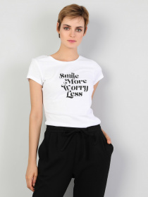 Футболки и поло Colin’s модель CL1047605WHT Футболки и поло Colin’s модель CL1047605WHT Фото