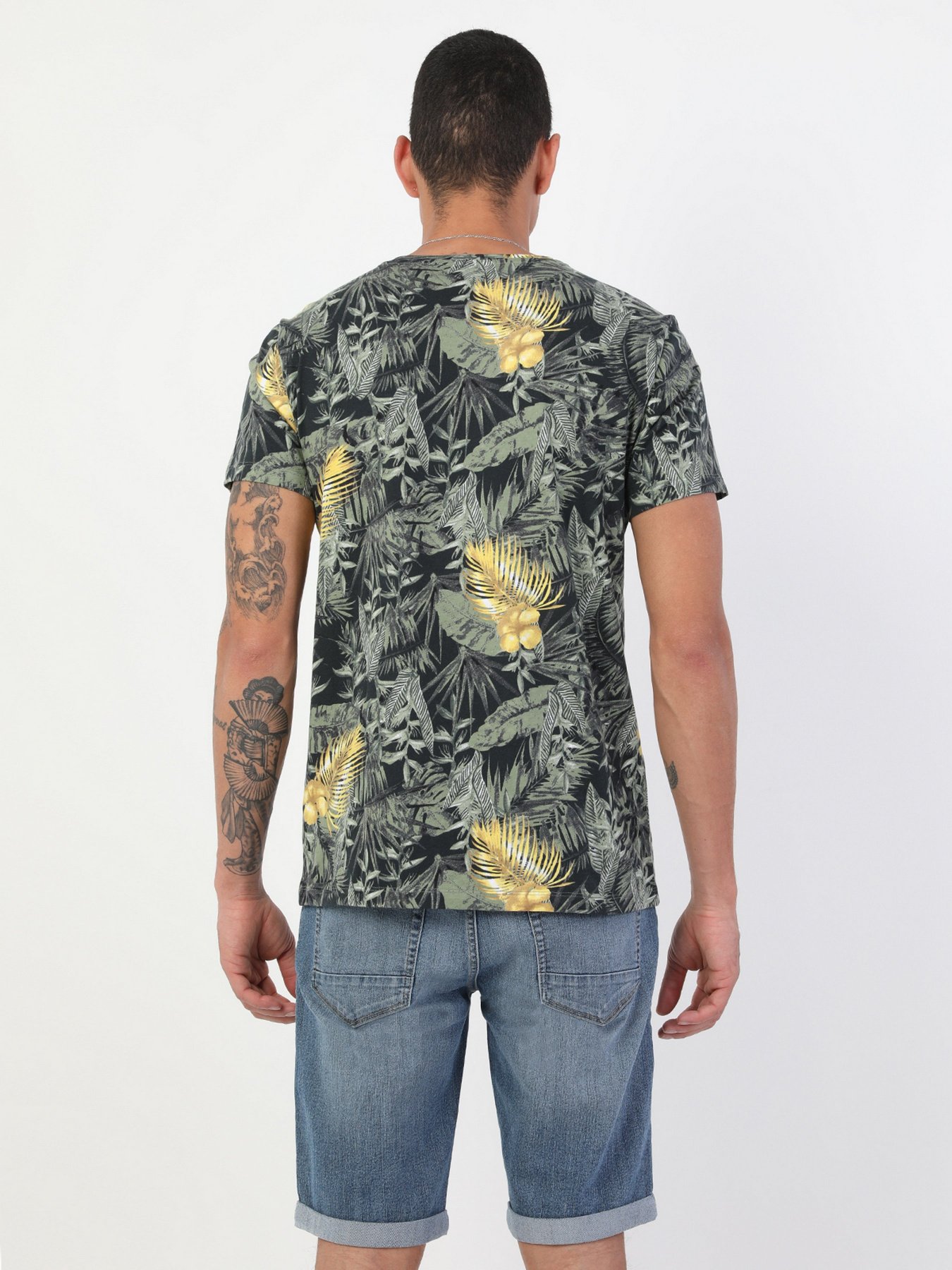 Футболки и поло Colin’s модель CL1047668GRN Фото