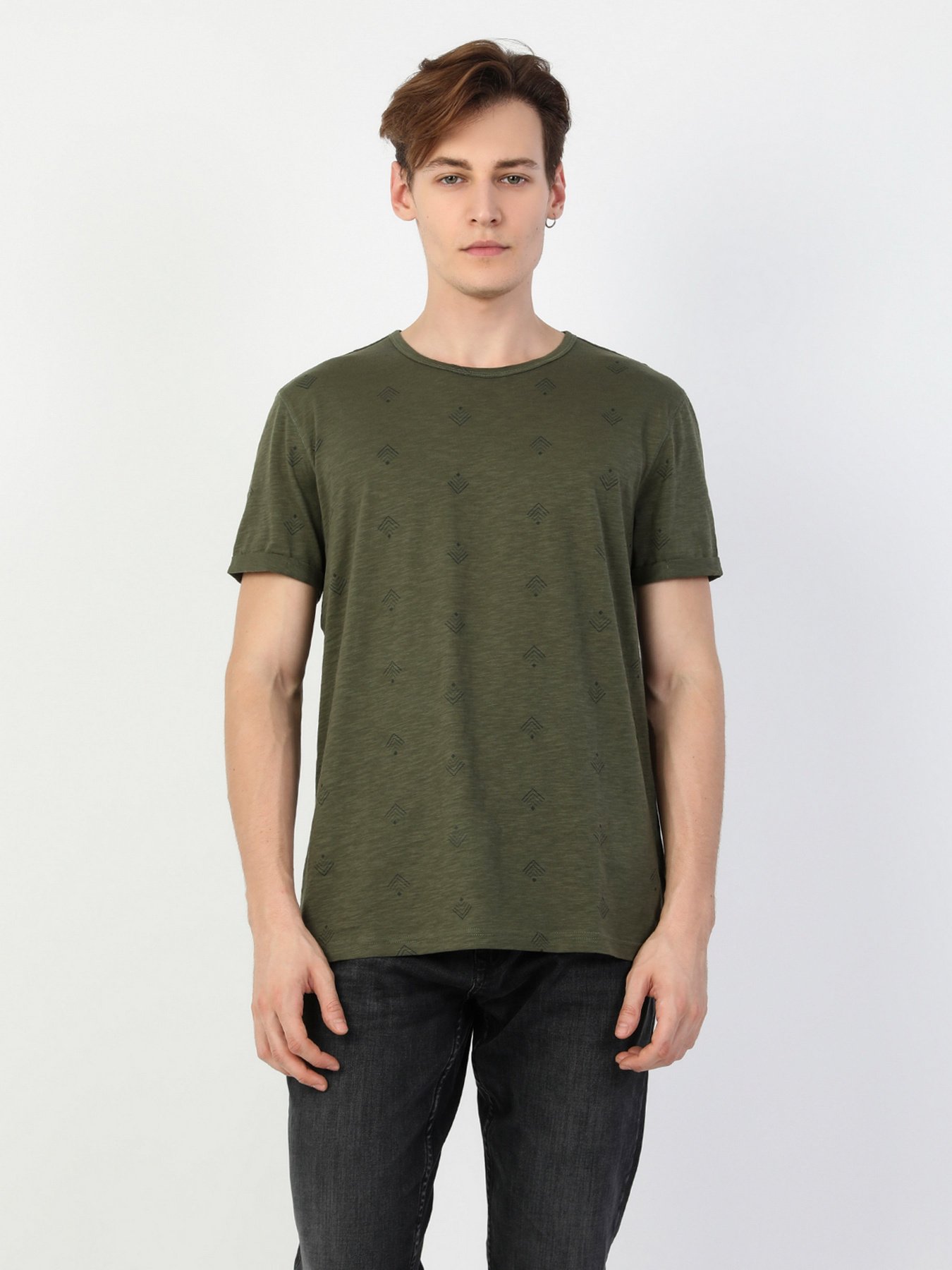 Футболки и поло Colin’s модель CL1047670KHA Фото