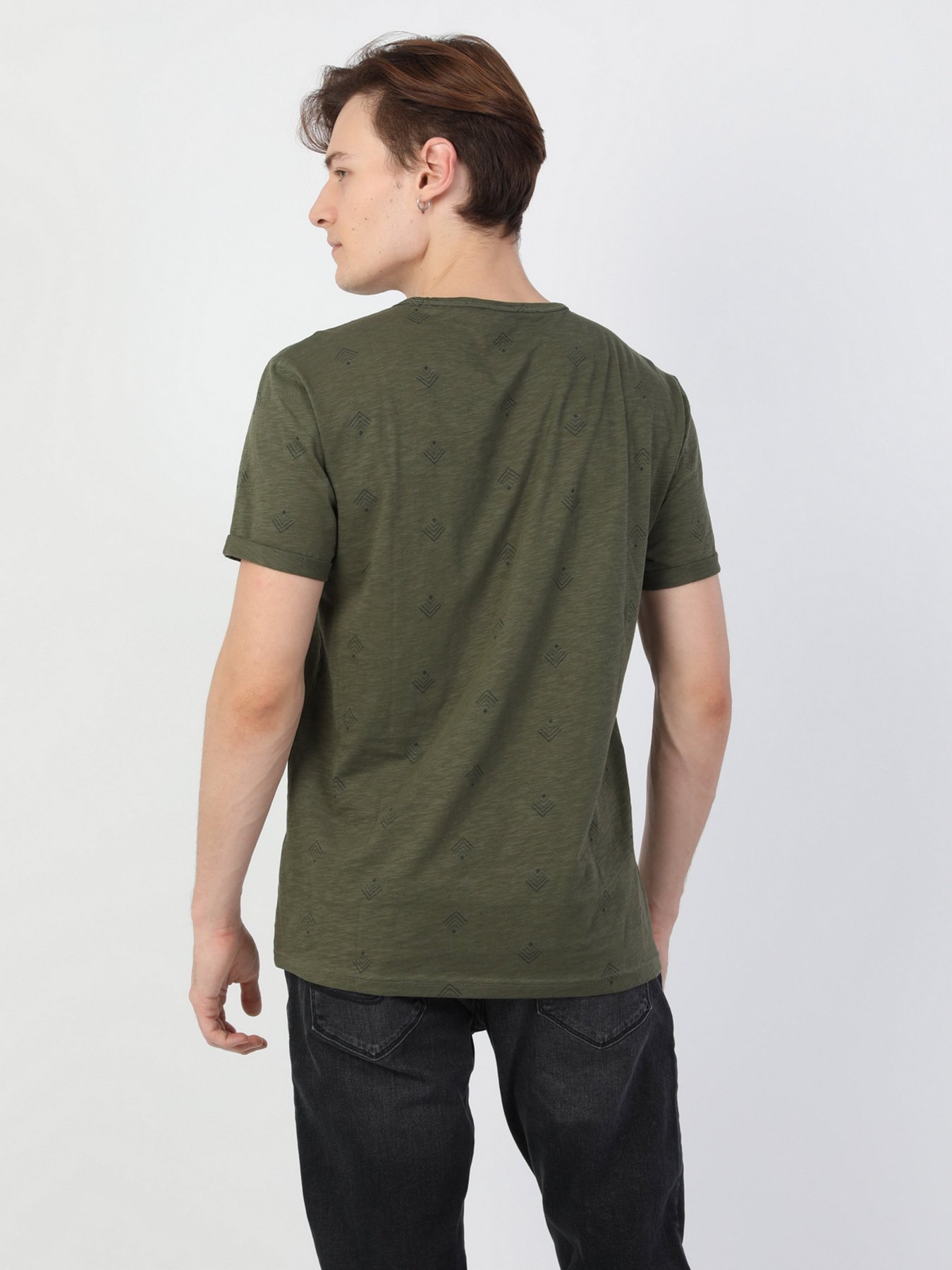 Футболки і поло Colin’s модель CL1047670KHA Фото