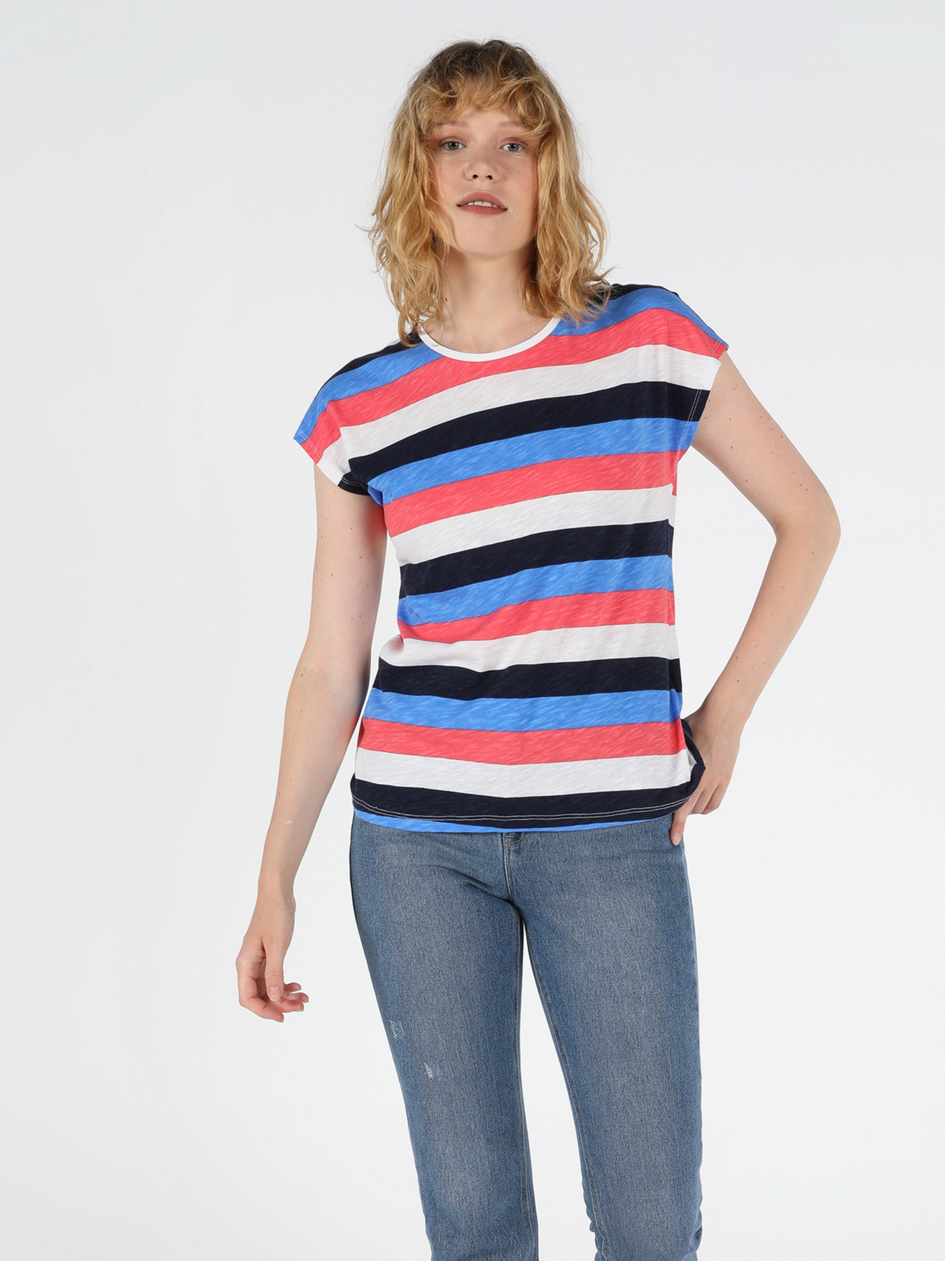 Футболки и поло Colin’s модель CL1047683MTC Футболки и поло Colin’s модель CL1047683MTC Фото