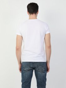 Футболки і поло Colin’s модель CL1047715WHT Футболки і поло Colin’s модель CL1047715WHT Фото