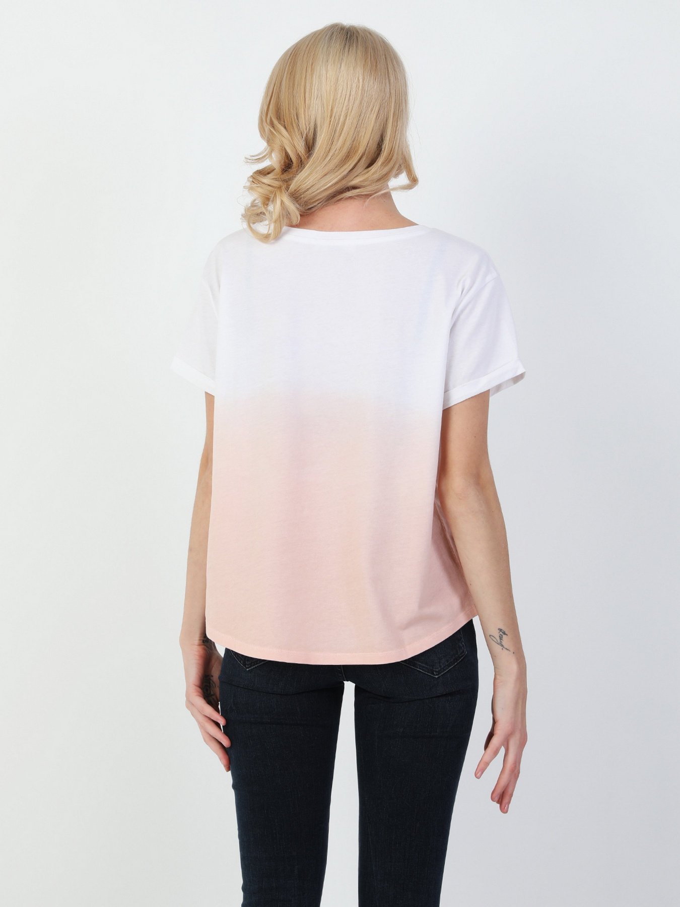 Футболки и поло Colin’s модель CL1047788WHT Фото