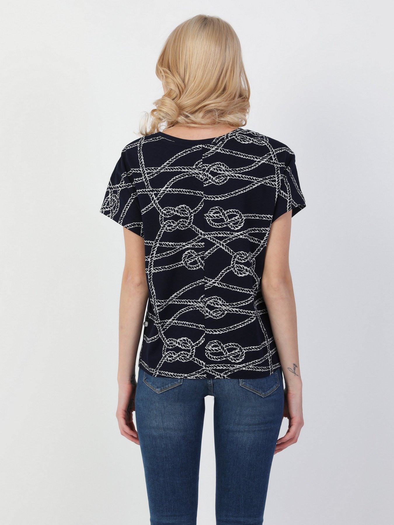 Футболки и поло Colin’s модель CL1047796NAV Фото