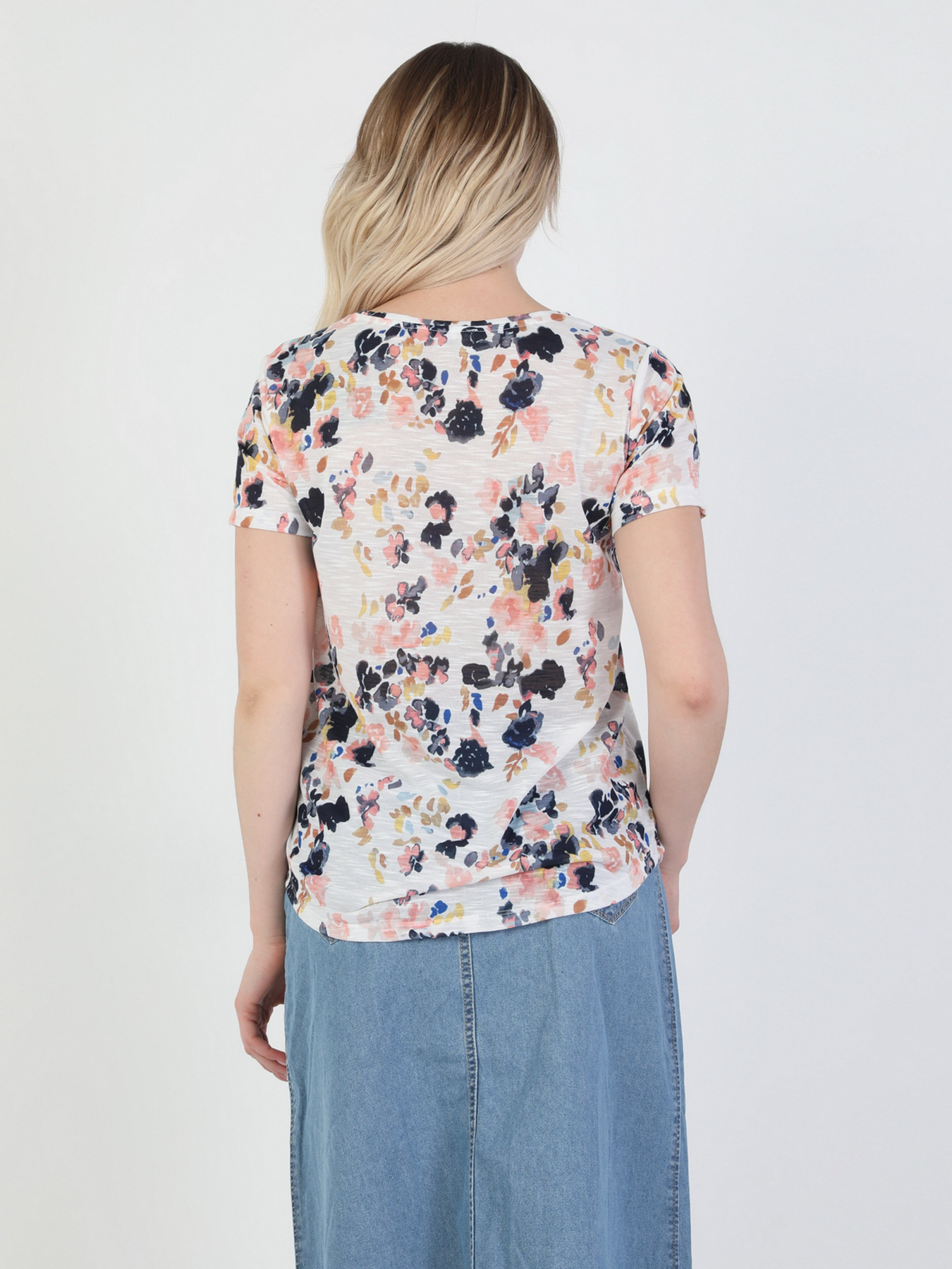 Футболки и поло Colin’s модель CL1048035MTC Футболки и поло Colin’s модель CL1048035MTC Фото