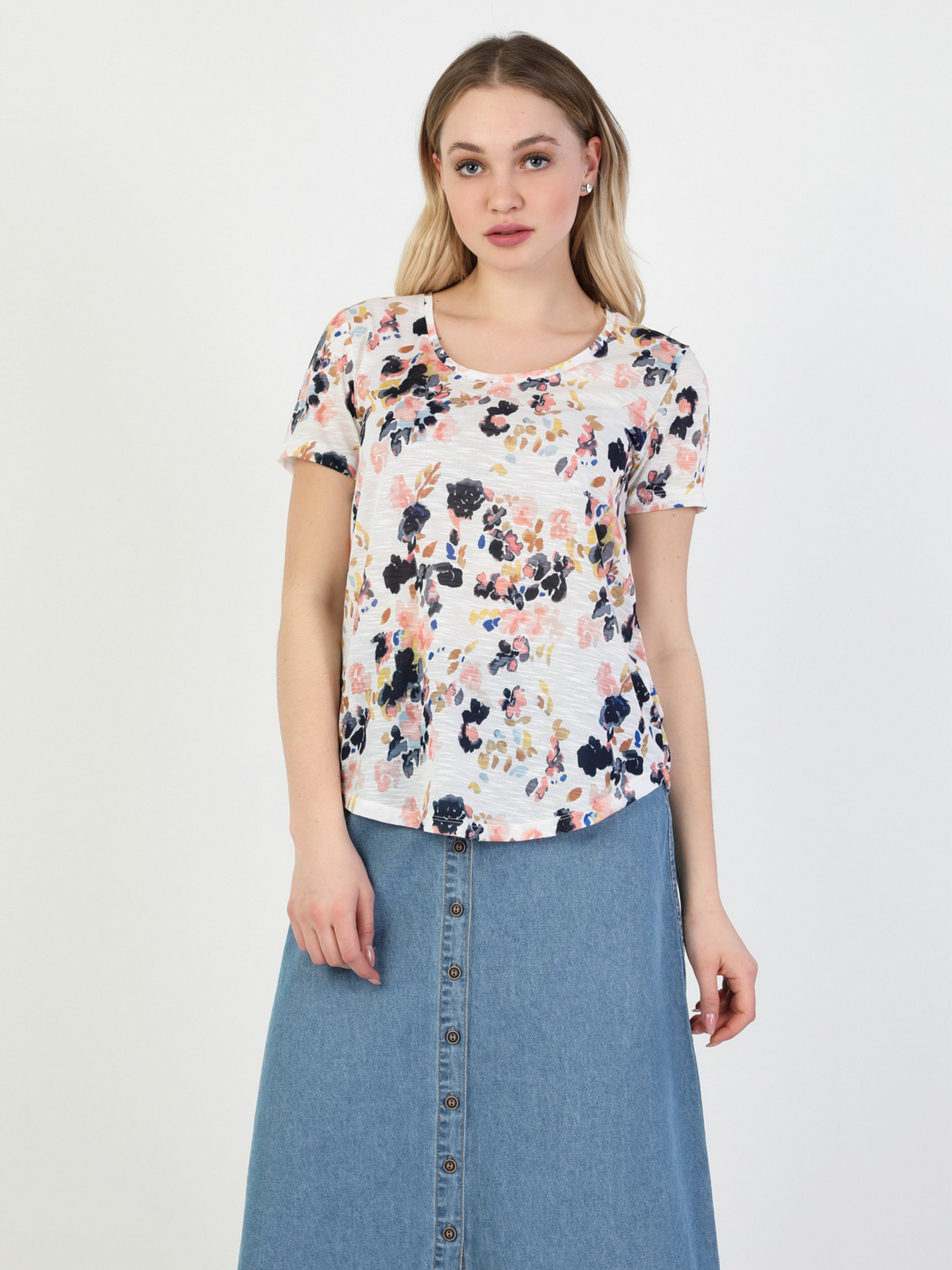 Футболки и поло Colin’s модель CL1048035MTC Футболки и поло Colin’s модель CL1048035MTC Фото