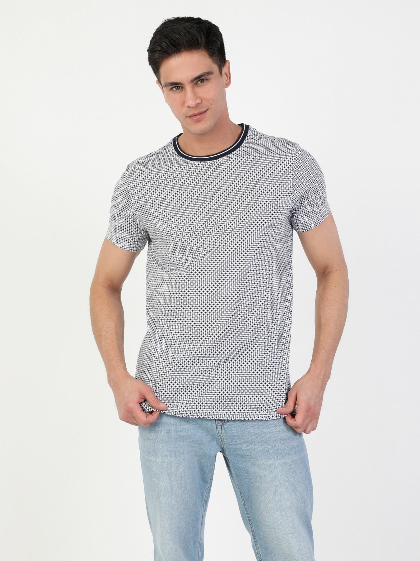 Футболки и поло Colin’s модель CL1048288NAV Фото