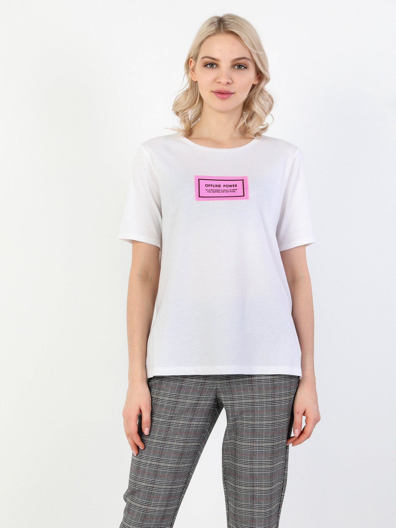 Футболки и поло Colin’s модель CL1048355WHT Фото