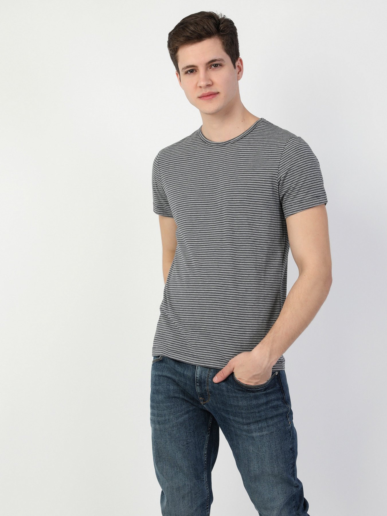 Футболки и поло Colin’s модель CL1048473NAV Фото