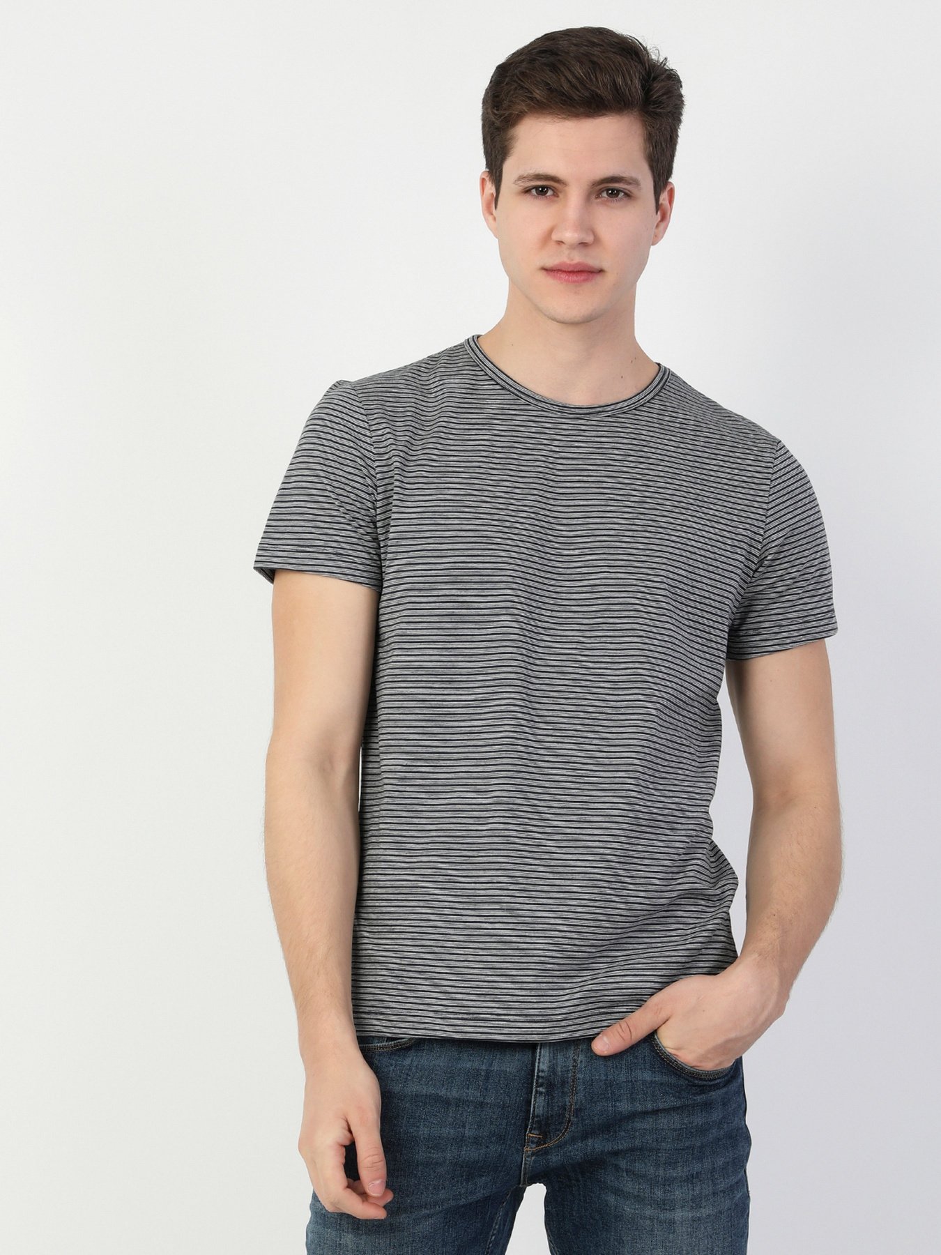 Футболки и поло Colin’s модель CL1048473NAV Фото