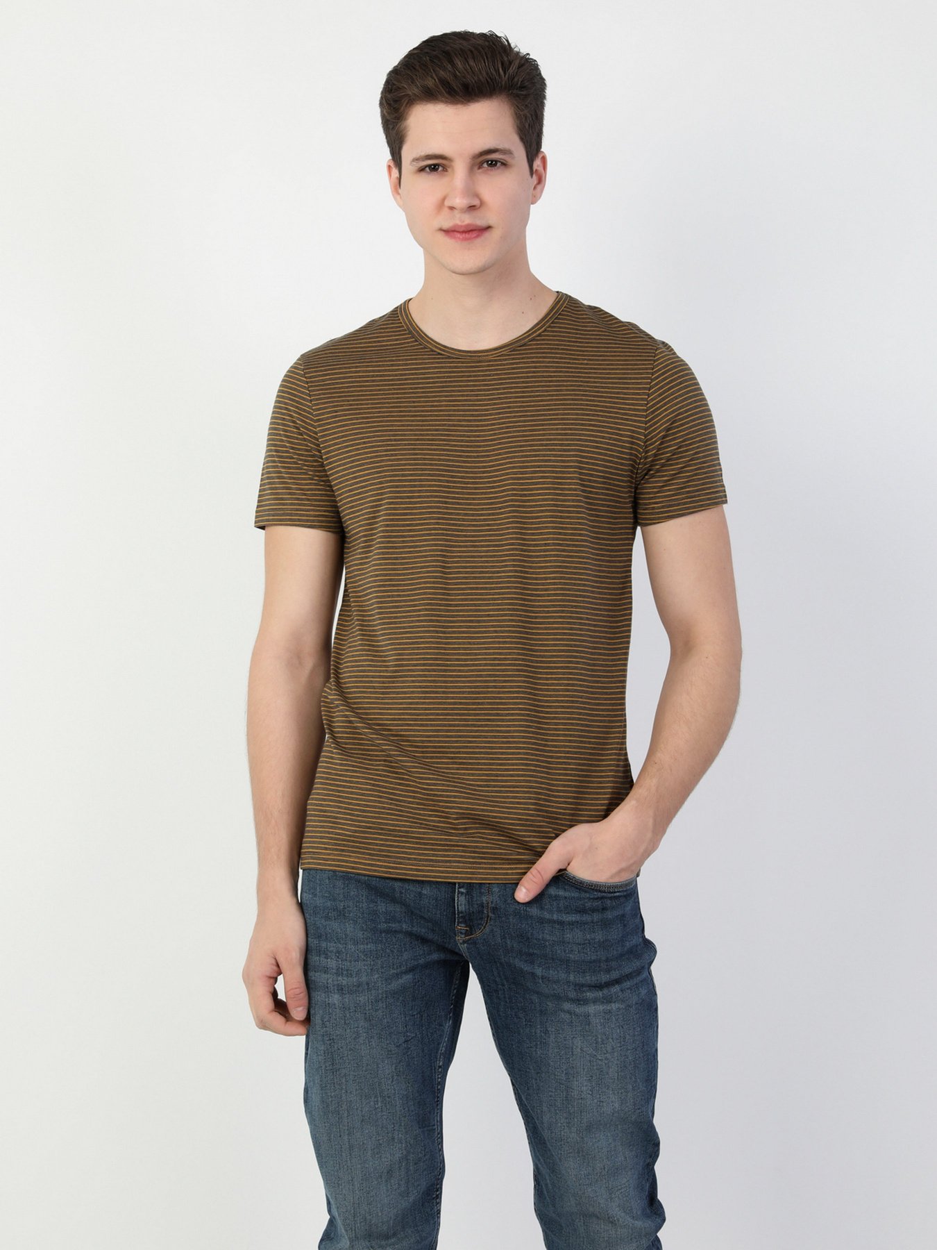 Футболки и поло Colin’s модель CL1048473YLS Футболки и поло Colin’s модель CL1048473YLS Фото