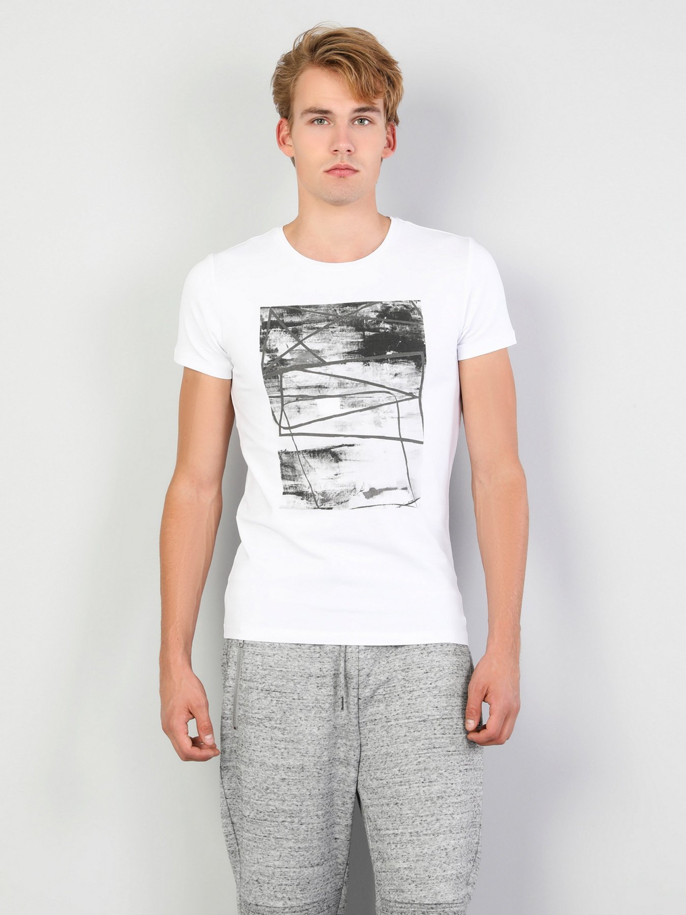 Футболки и поло Colin’s модель CL1048493WHT Фото