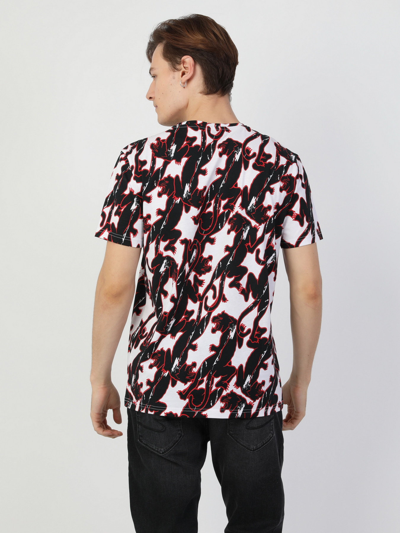 Футболки и поло Colin’s модель CL1048501WHT Фото