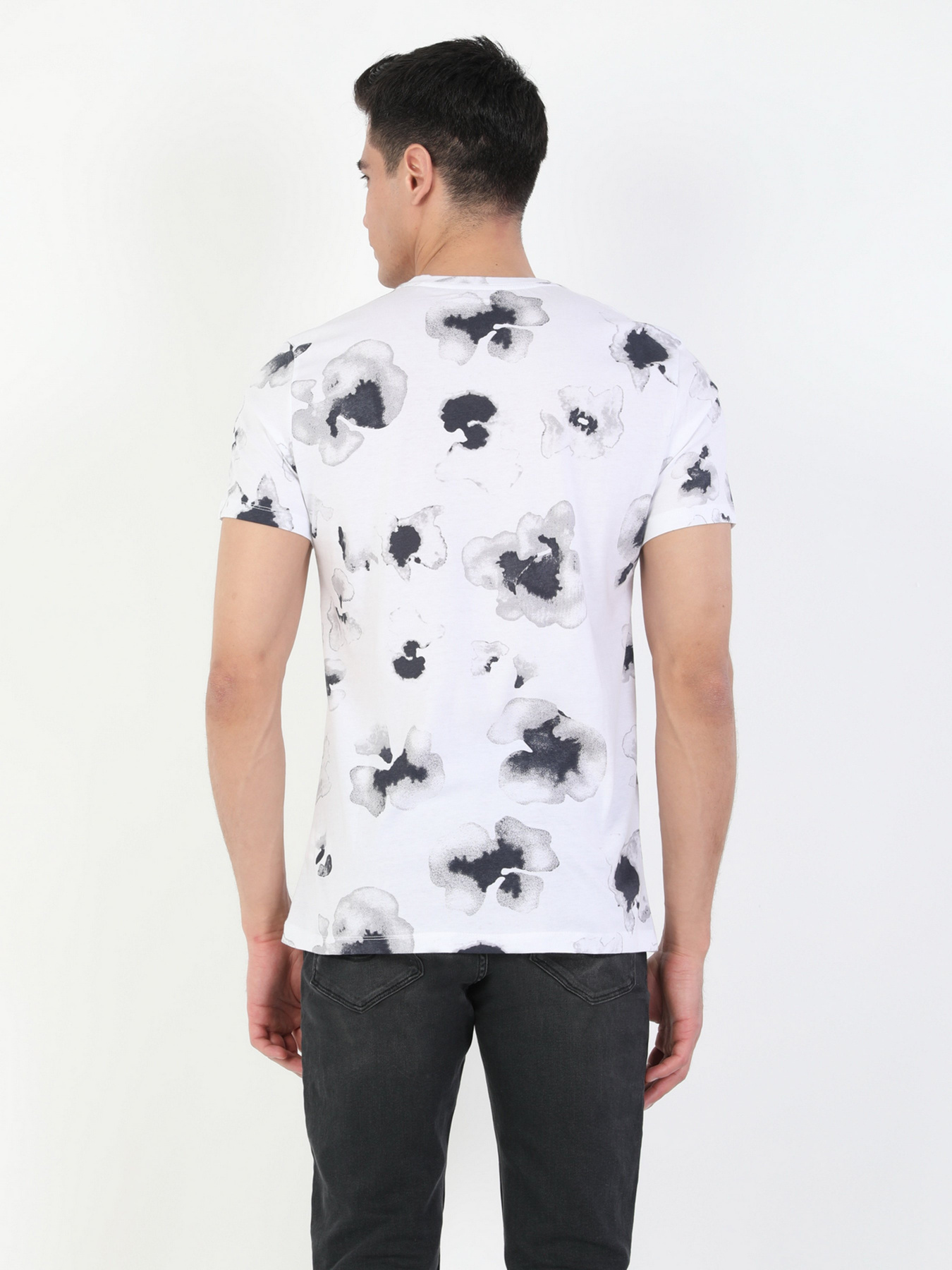 Футболки и поло Colin’s модель CL1048502WHT Фото