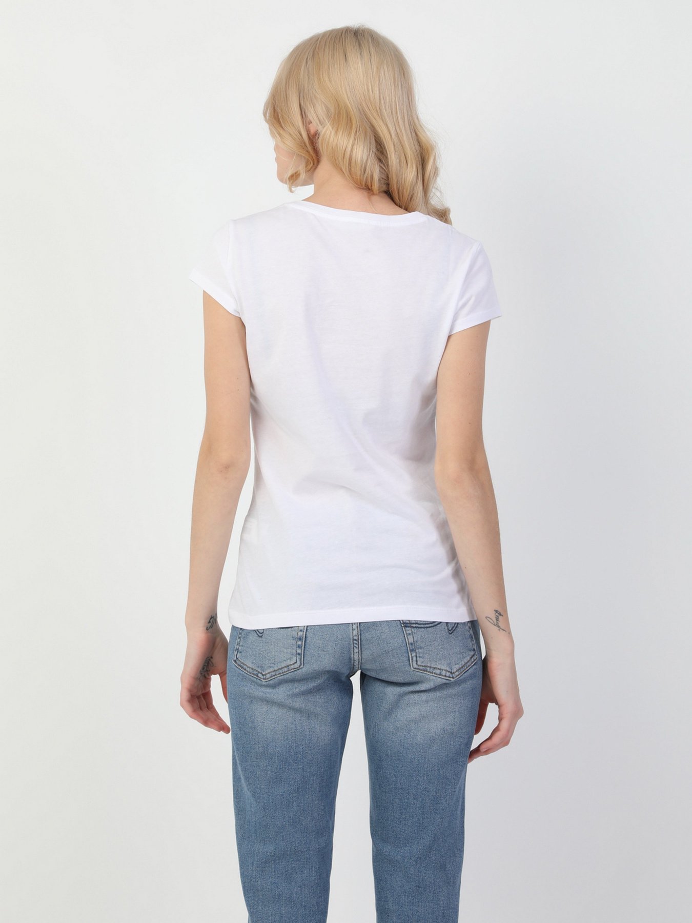 Футболка Colin’s модель CL1048704WHT Фото