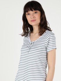 Футболки и поло Colin’s модель CL1048763WHT Фото