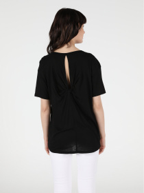 Футболка Colin’s модель CL1048769BLK Фото