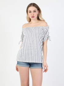 Футболки и поло Colin’s модель CL1048880WHT Футболки и поло Colin’s модель CL1048880WHT Фото