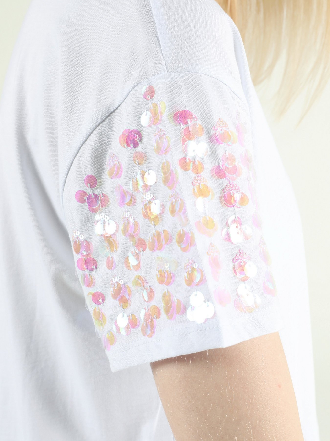 Футболки и поло Colin’s модель CL1049069WHT Футболки и поло Colin’s модель CL1049069WHT Фото