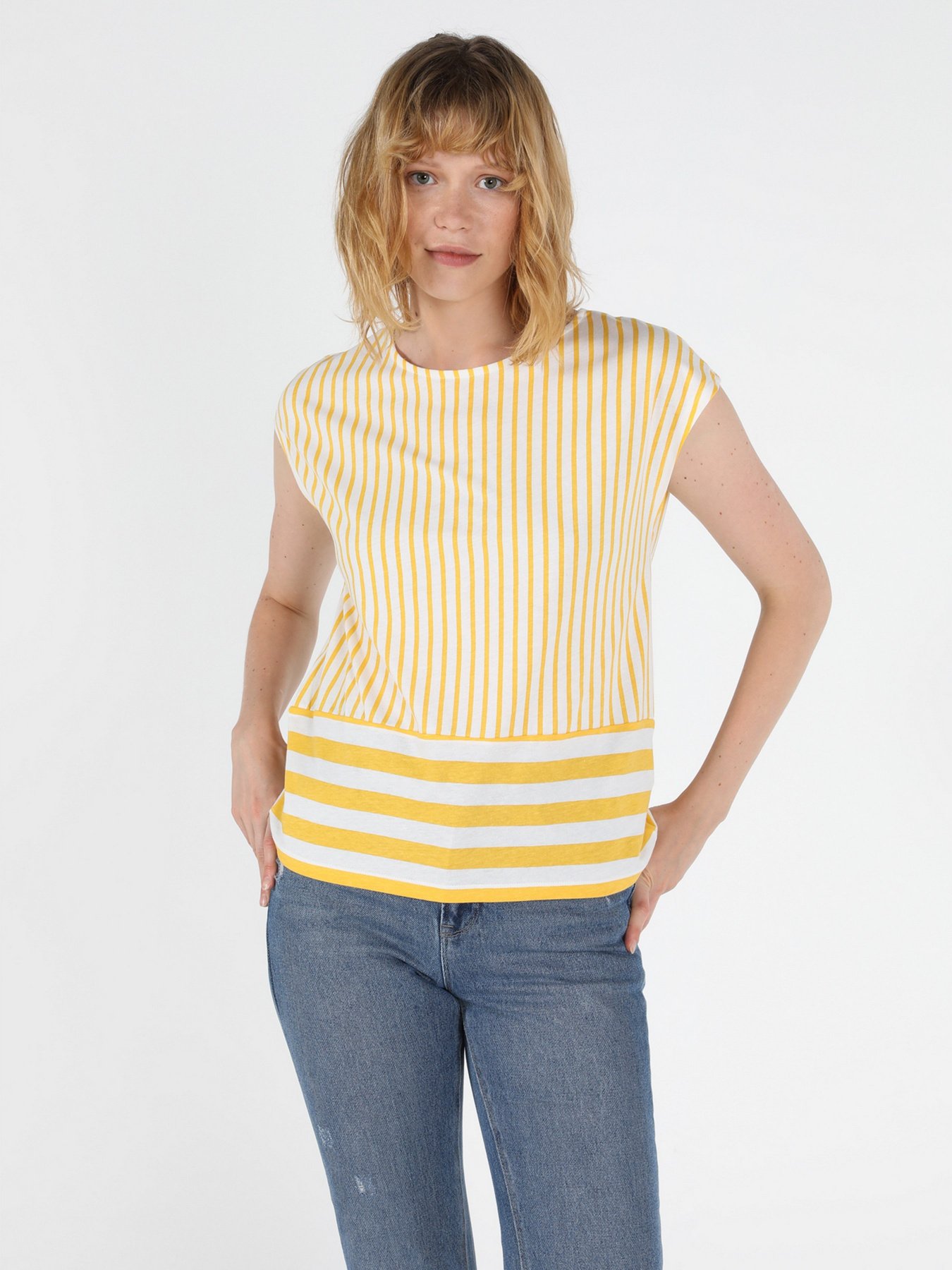 Футболки і поло Colin’s модель CL1049074YLW Фото