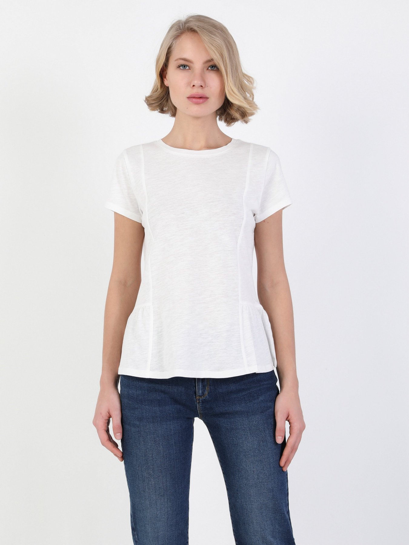 Футболки и поло Colin’s модель CL1049080OFW Фото