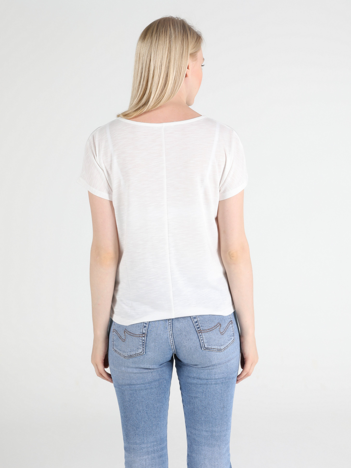 Футболки и поло Colin’s модель CL1049084OFW Футболки и поло Colin’s модель CL1049084OFW Фото