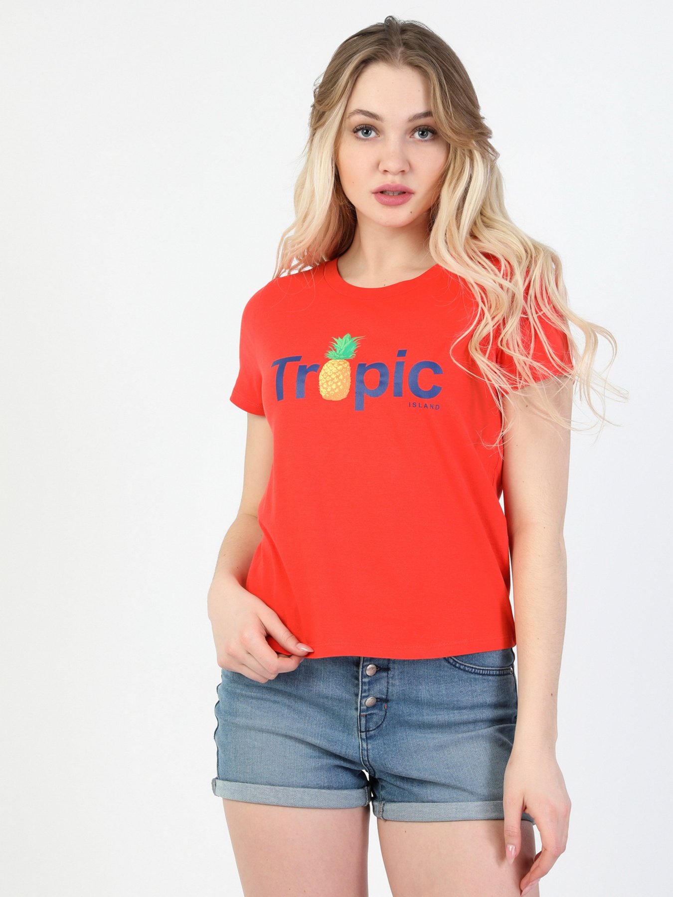 Футболки и поло Colin’s модель CL1049092RED Фото