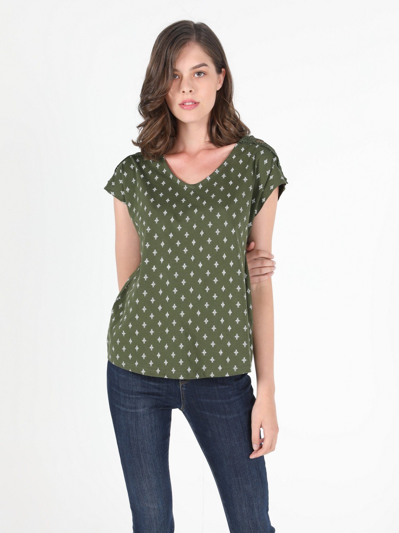 Футболки и поло Colin’s модель CL1049127KHA Фото