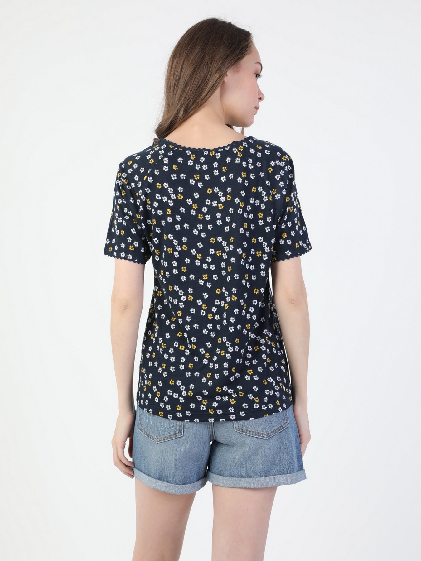 Футболка Colin’s модель CL1049135NAV Фото