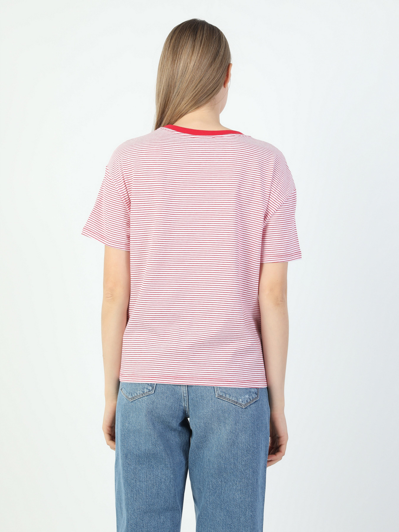 Футболки и поло Colin’s модель CL1049139RED Фото