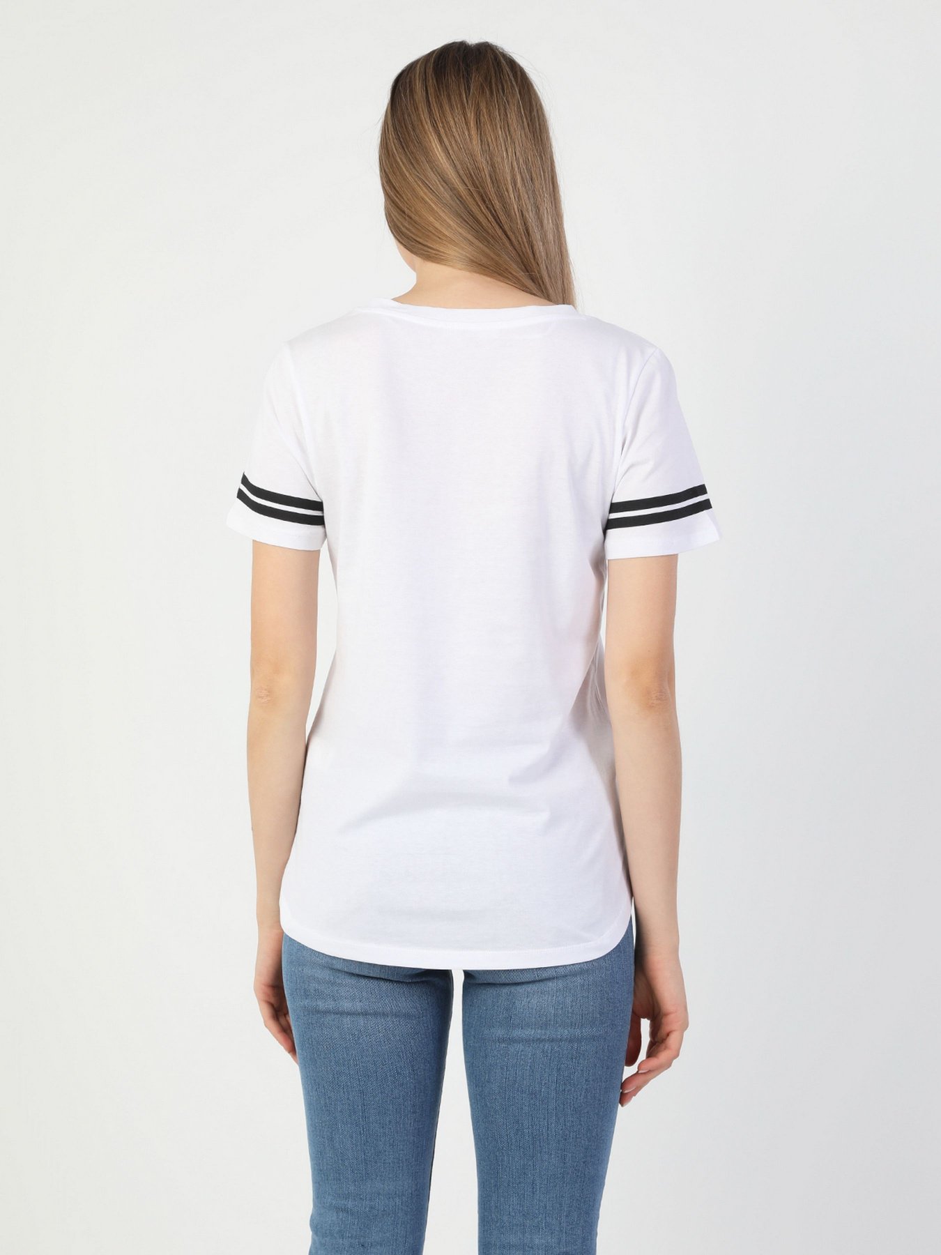 Футболки и поло Colin’s модель CL1049160WHT Фото