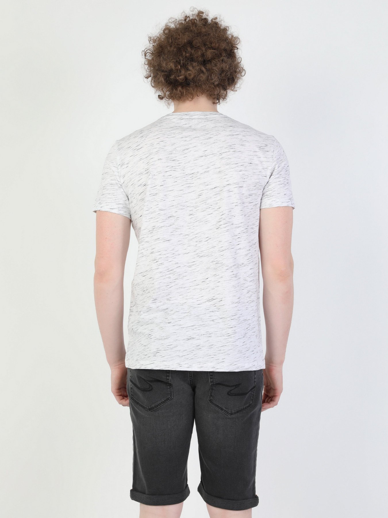 Футболки и поло Colin’s модель CL1049322OFW Фото