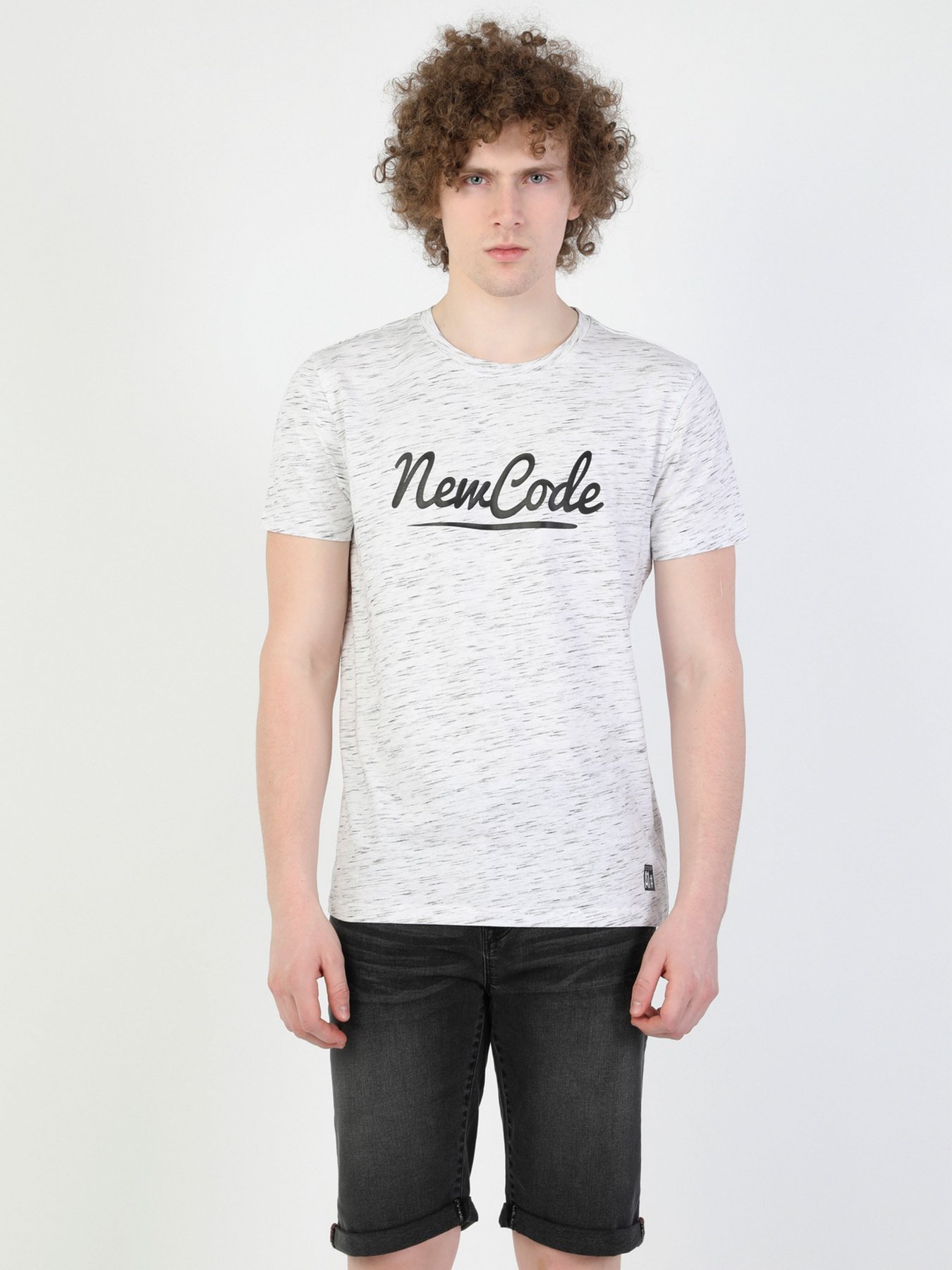 Футболки и поло Colin’s модель CL1049322OFW Фото