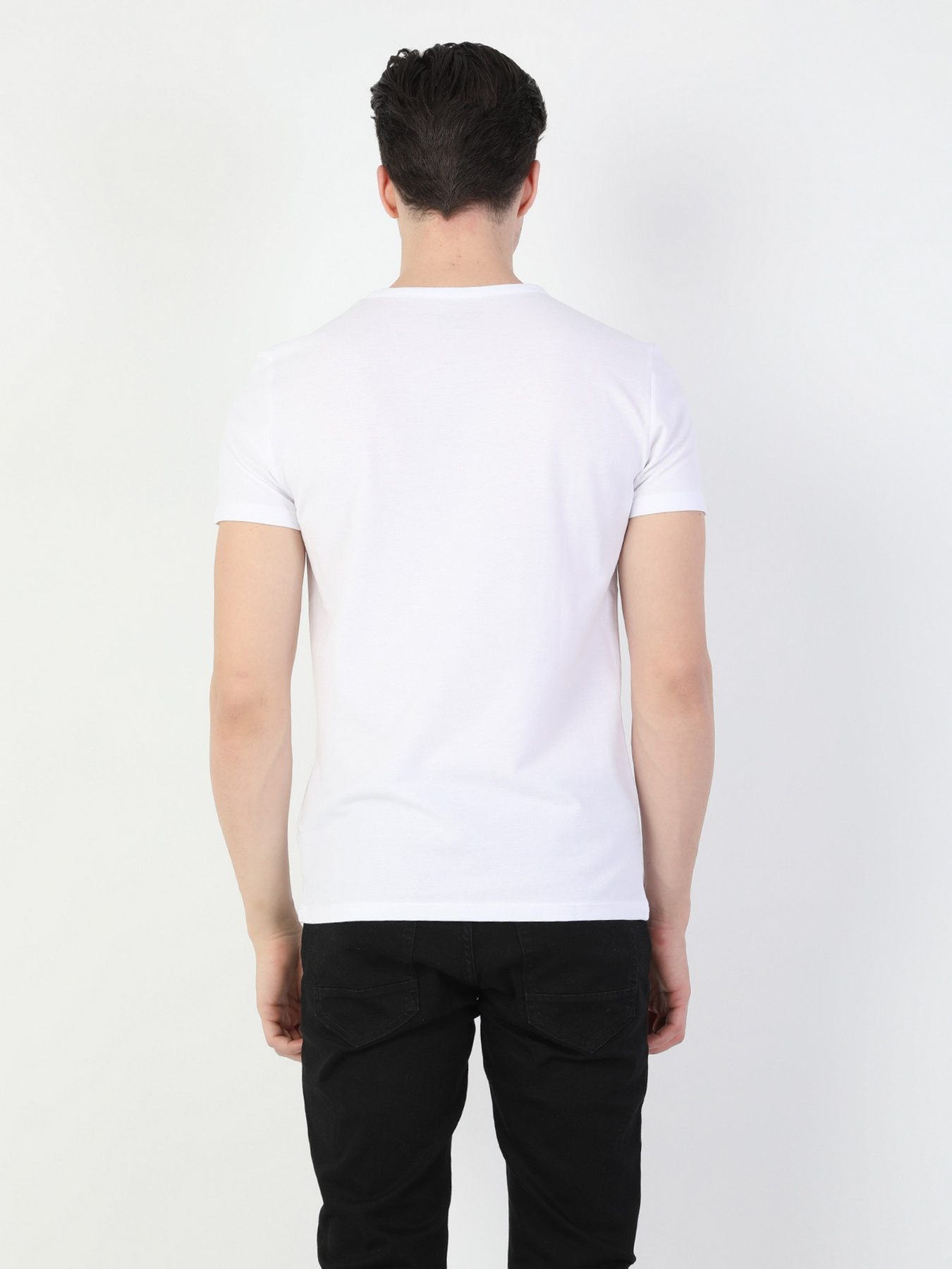 Футболки и поло Colin’s модель CL1049323WHT Фото