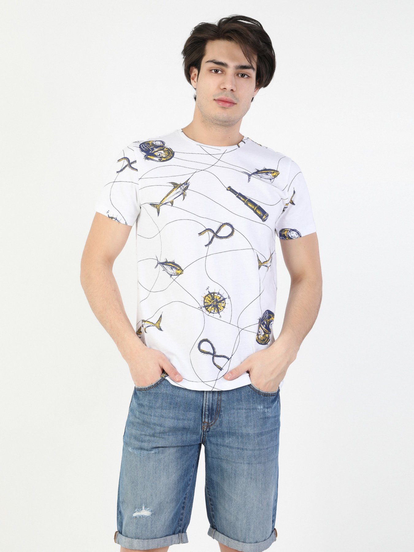 Футболки и поло Colin’s модель CL1049403WHT Фото