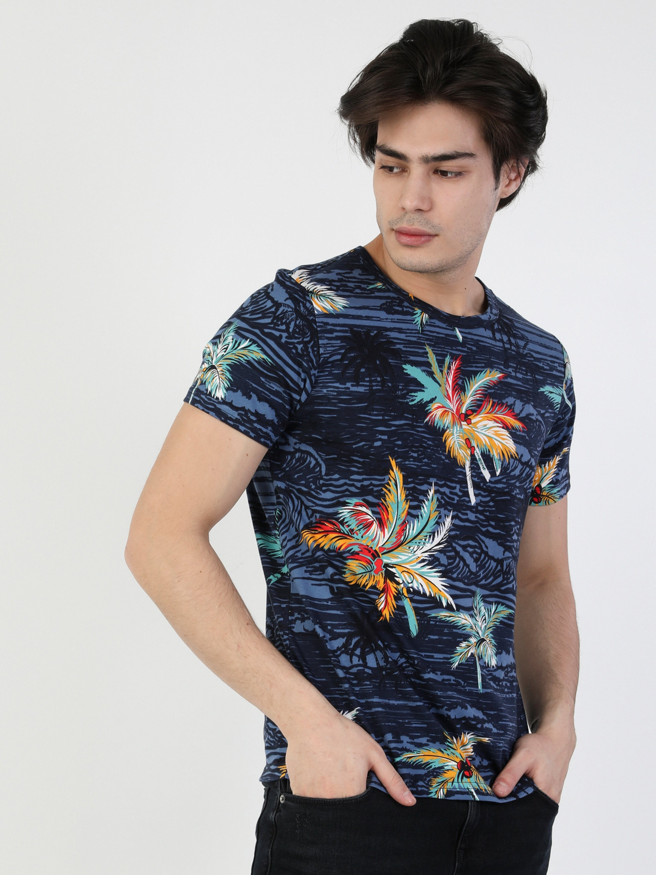 Футболки и поло Colin’s модель CL1049407NAV Фото