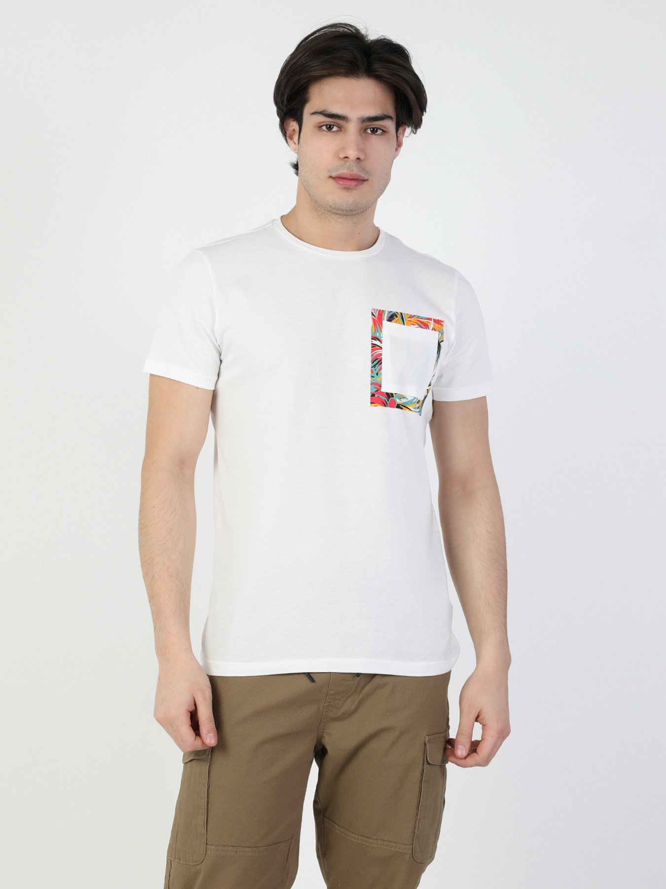 Футболки и поло Colin’s модель CL1049424OFW Фото