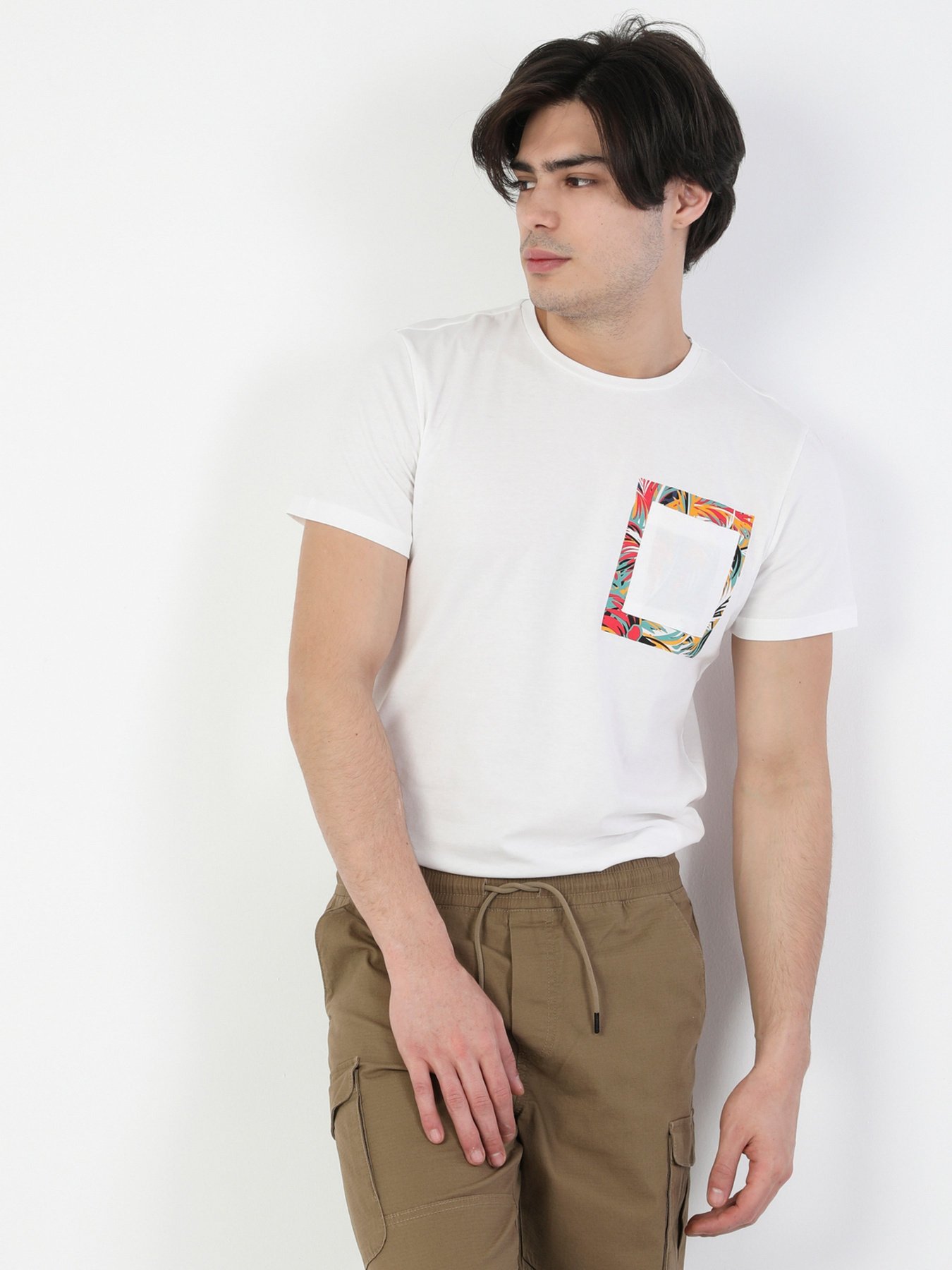 Футболки и поло Colin’s модель CL1049424OFW Фото