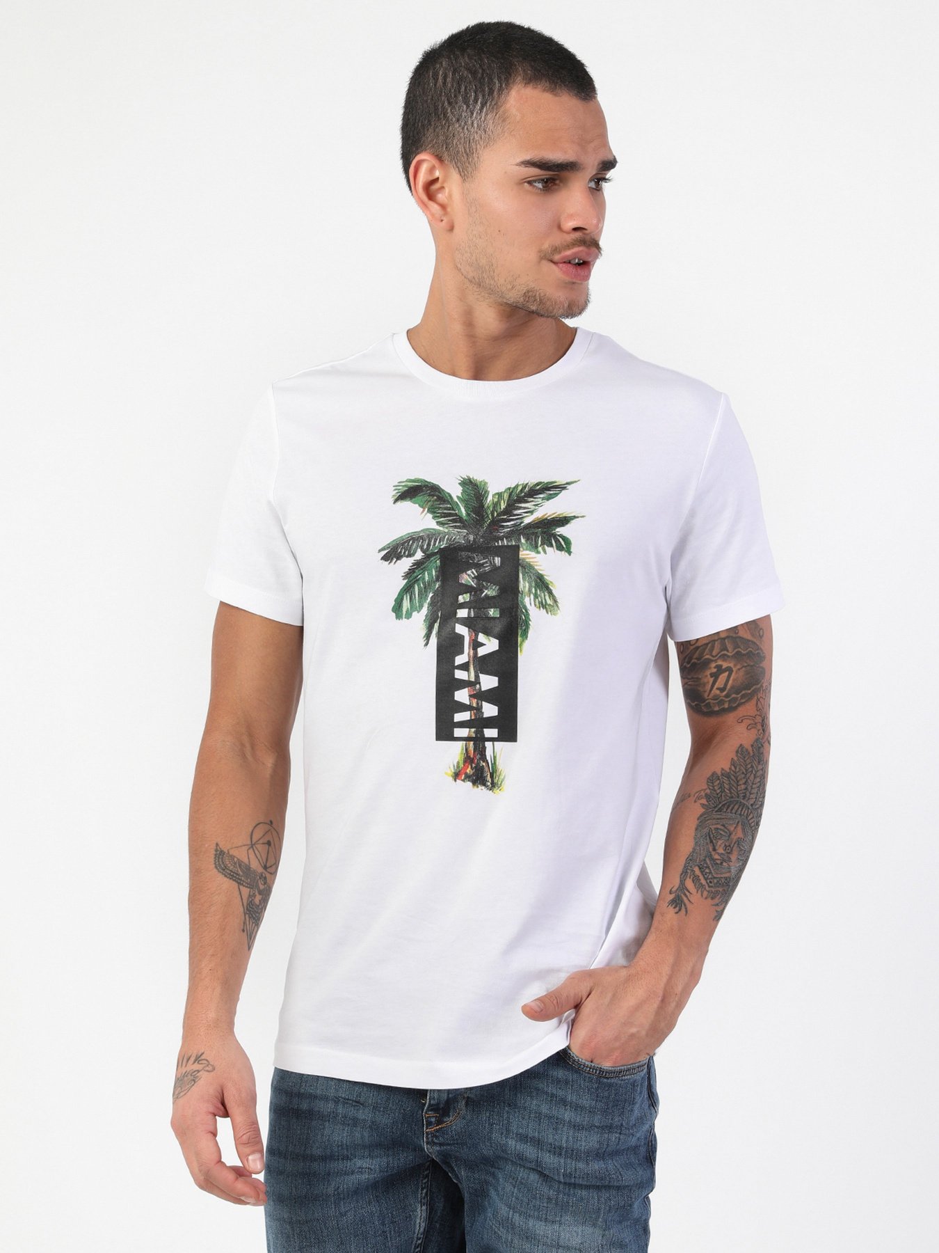 Футболки и поло Colin’s модель CL1049426WHT Фото