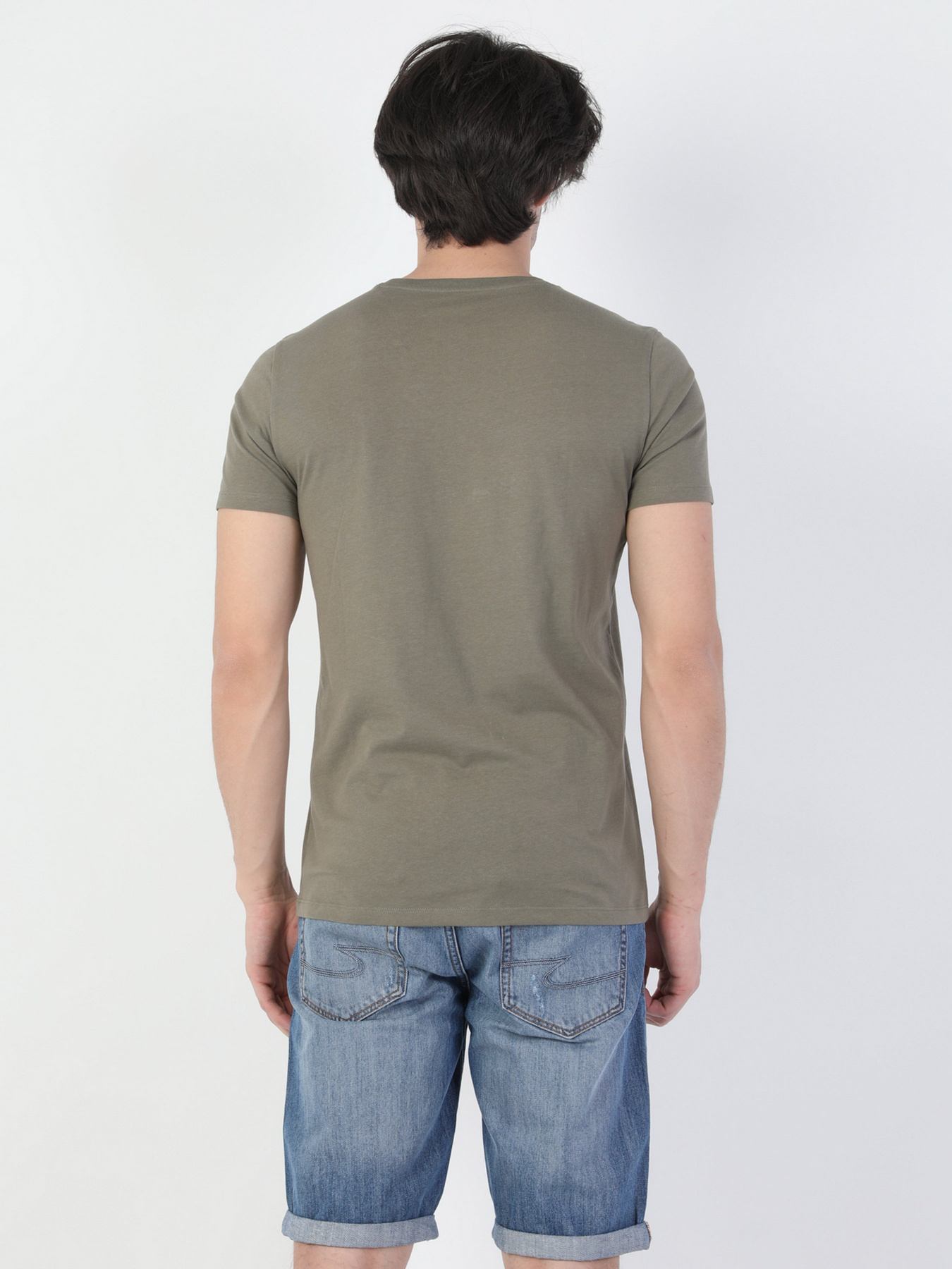 Футболки и поло Colin’s модель CL1049427KHA Фото