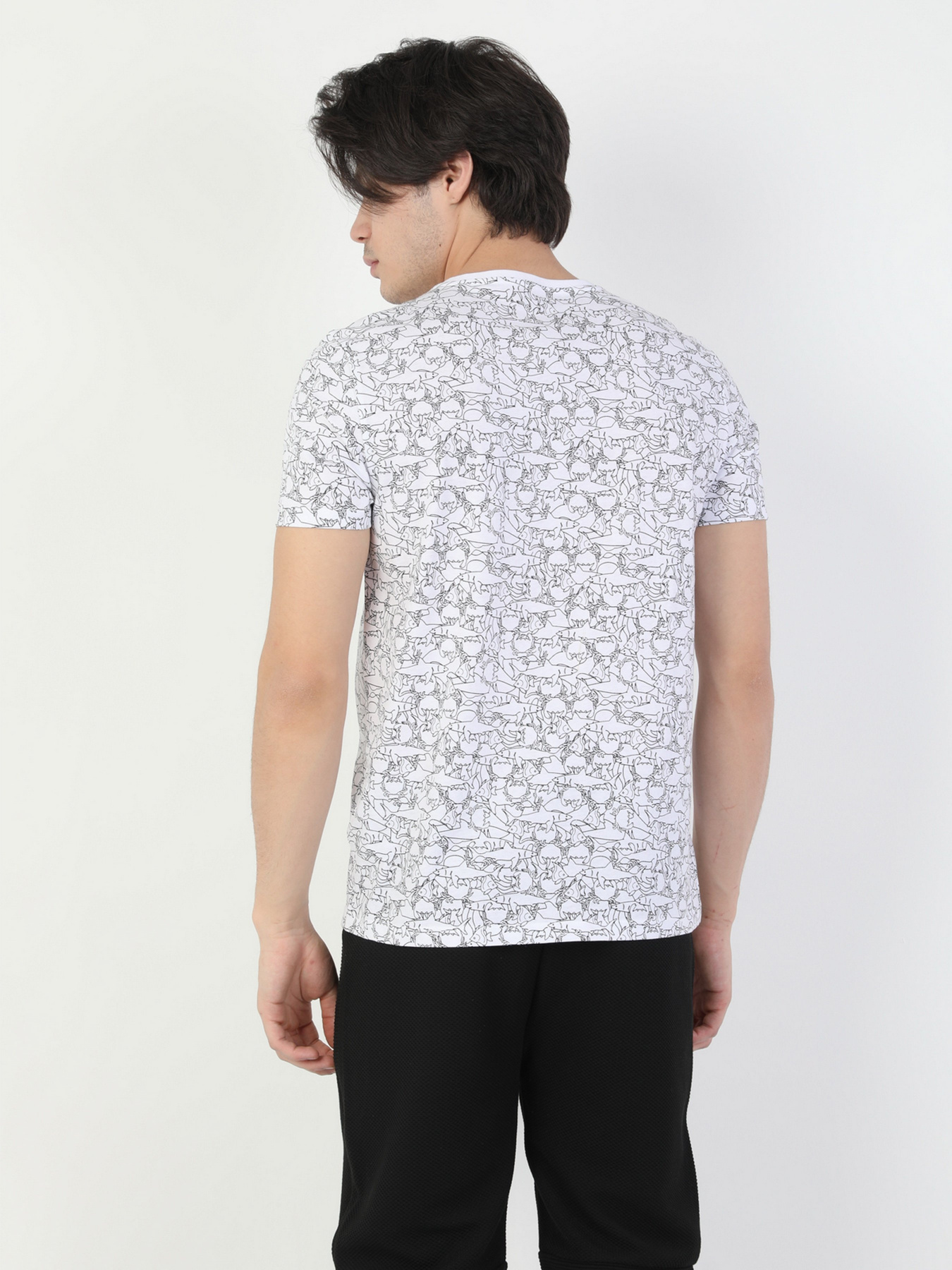 Футболки и поло Colin’s модель CL1049444WHT Фото