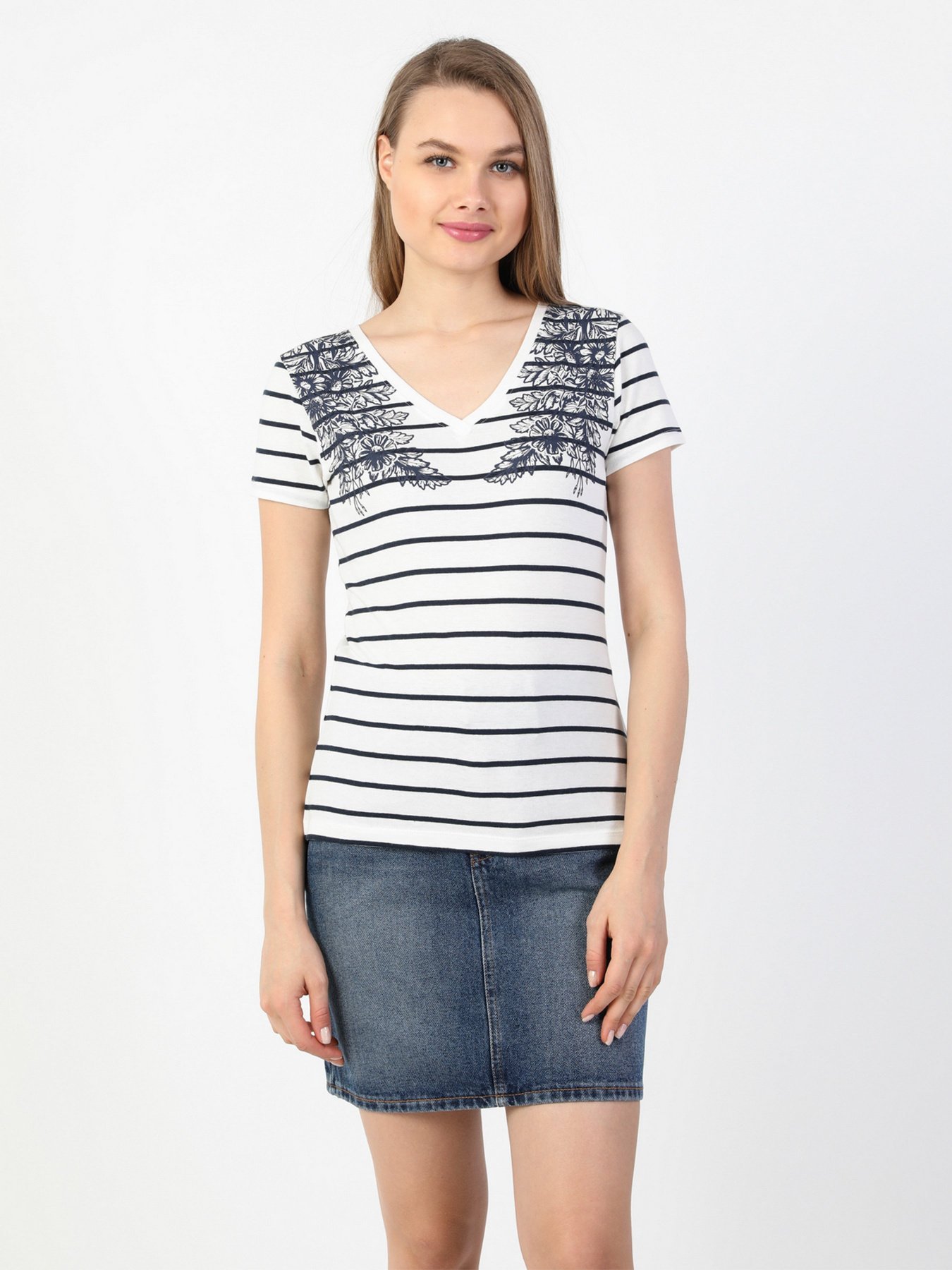 Футболки и поло Colin’s модель CL1049511WHT Фото