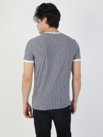 Футболки и поло Colin’s модель CL1049534BLM Фото