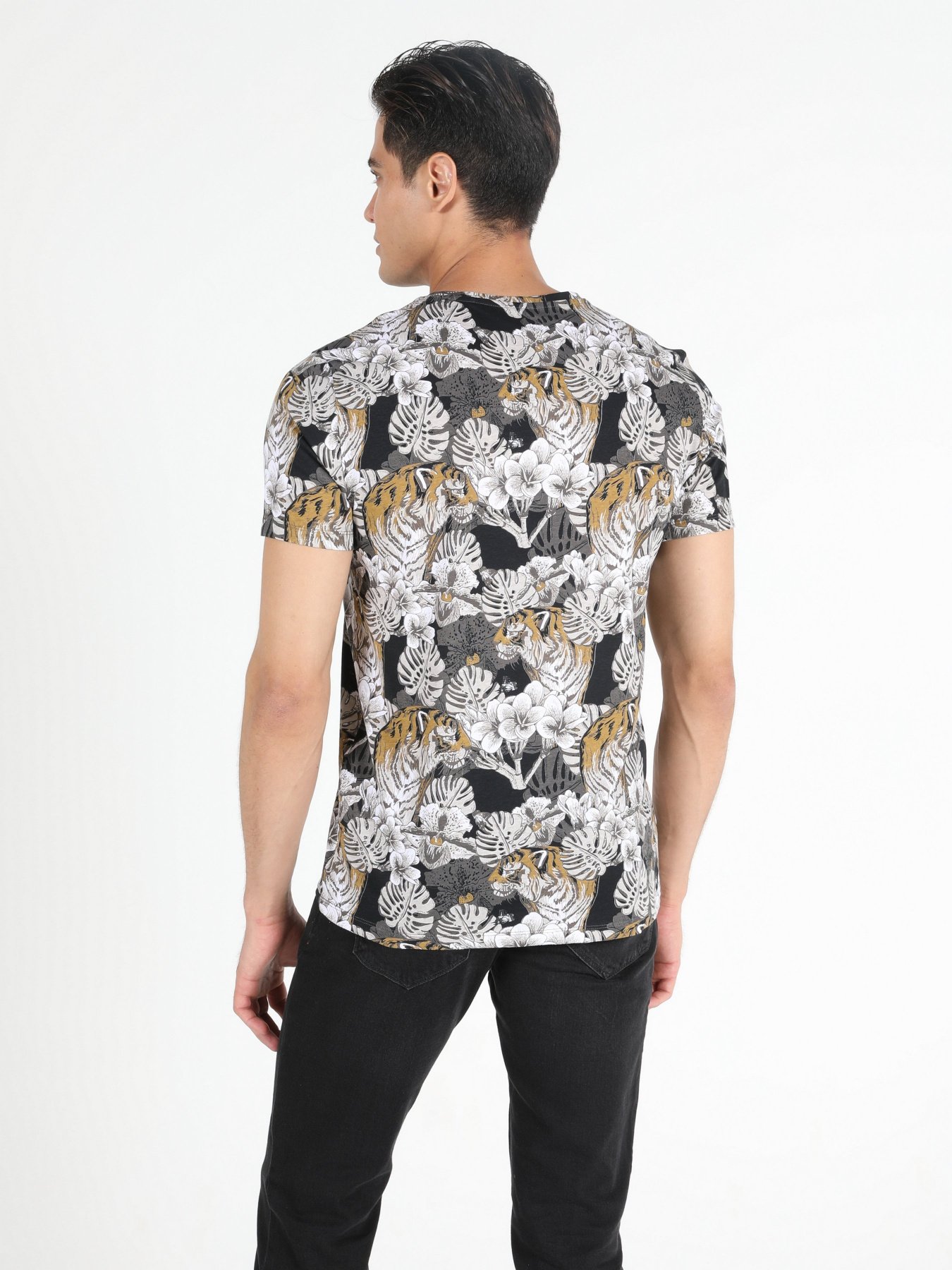 Футболки и поло Colin’s модель CL1049876BLK Фото