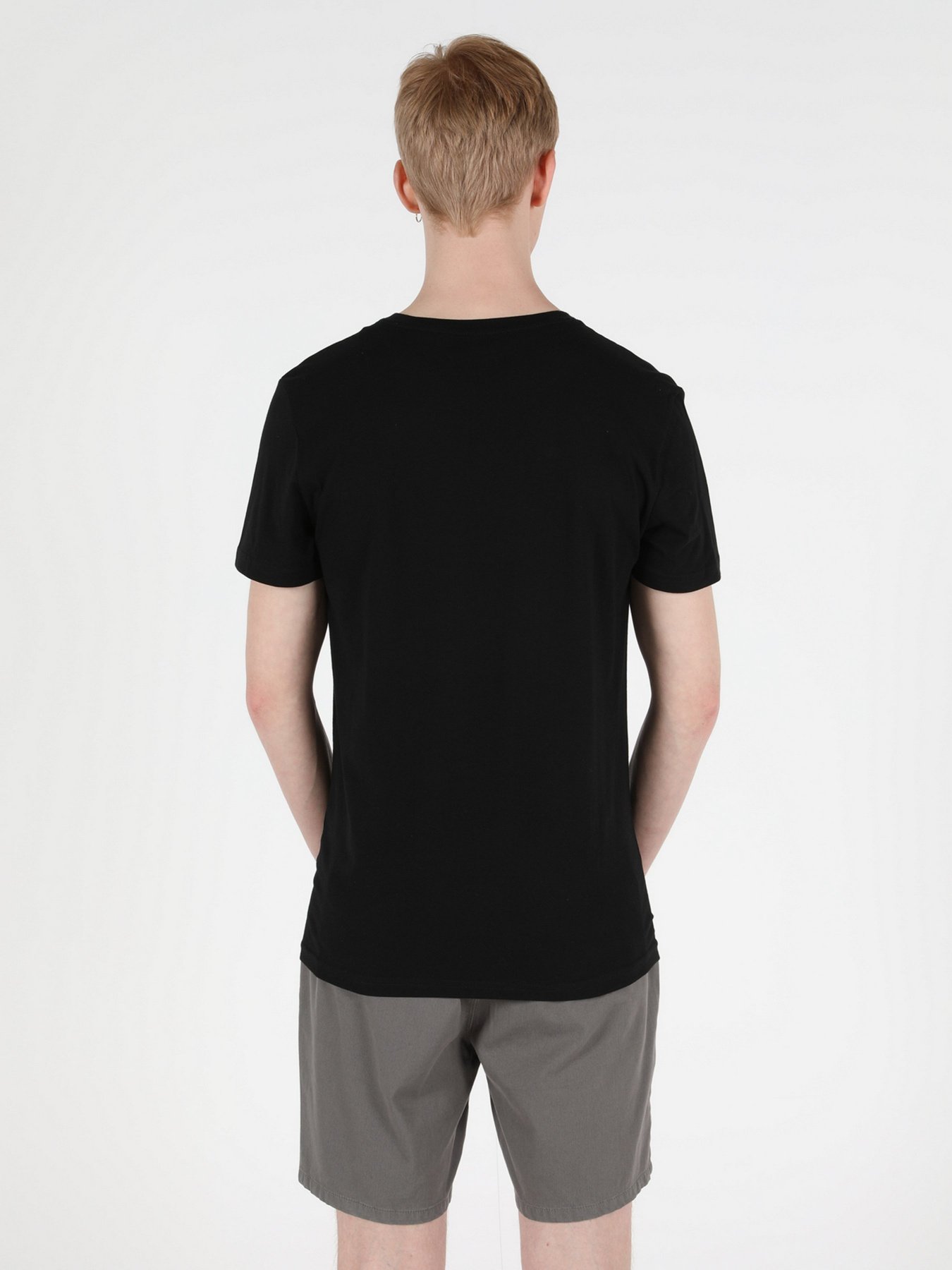 Футболки і поло Colin’s модель CL1049933BLK Фото