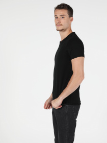 Футболки и поло Colin’s модель CL1049996BLK Фото